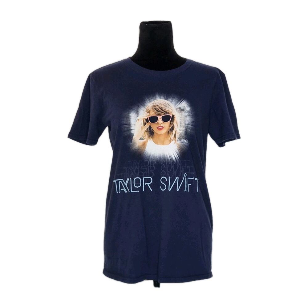 TAYLOR SWIFT The 1989 World Tour Concert T Shirt Top Size M Double Sided Tee